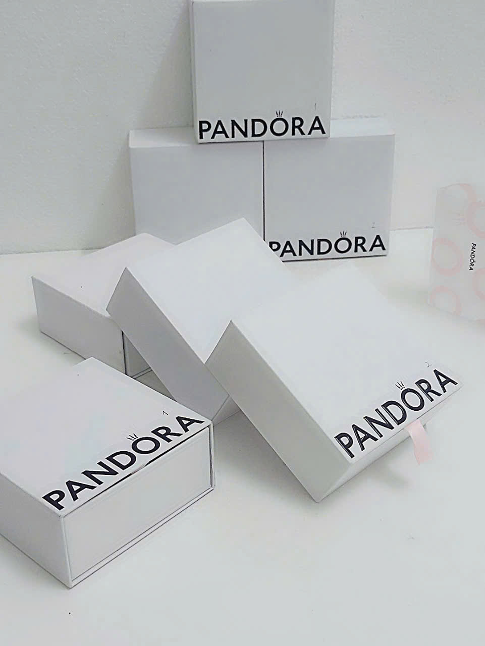 z6897122106929_63375574faa807bca5bbd5901f7f90b4