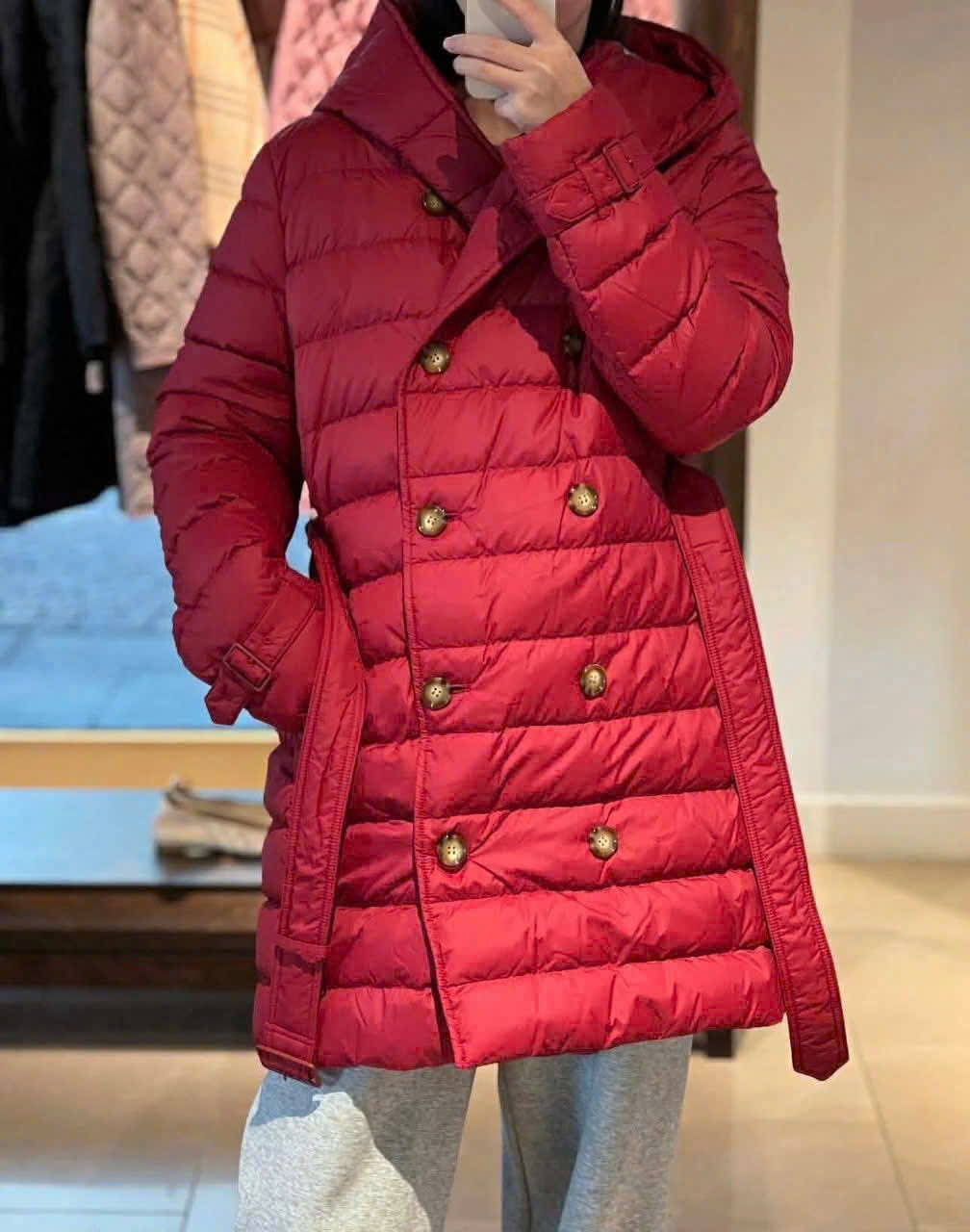 z7552839187243_6603ebf82a60e8f421db4d5439df4e11